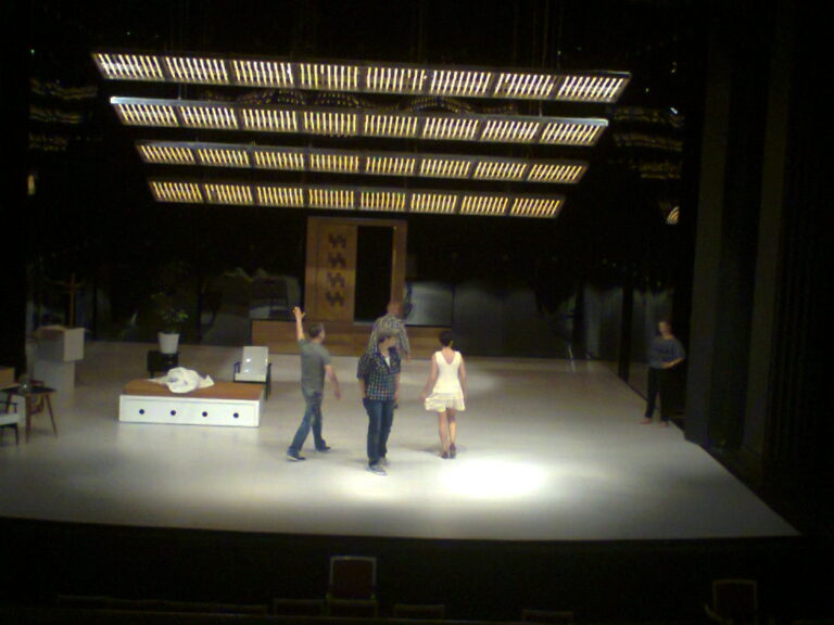 Absolvent – Varšava